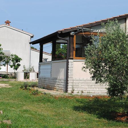 PUY Holiday Home Ana מראה חיצוני תמונה
