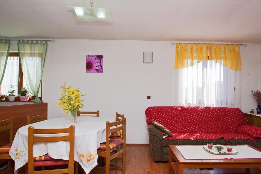 PUY Holiday Home Ana מראה חיצוני תמונה