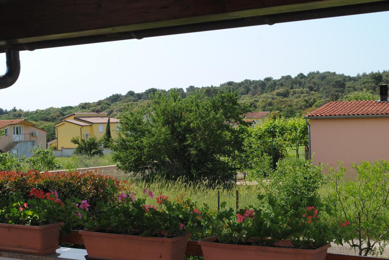 PUY Holiday Home Ana מראה חיצוני תמונה
