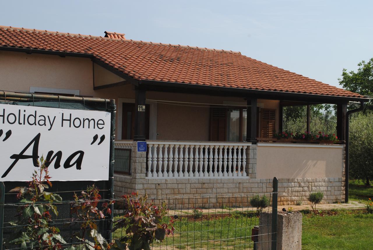 PUY Holiday Home Ana מראה חיצוני תמונה